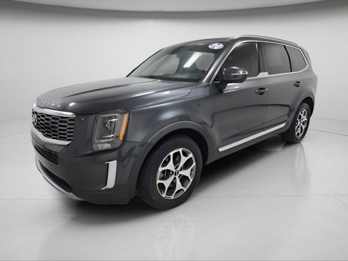 Used 2020 Kia Telluride EX image 9