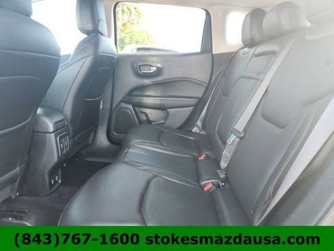Used 2018 Jeep Compass Limited w/ Navigation Group AWD/4WD image 19