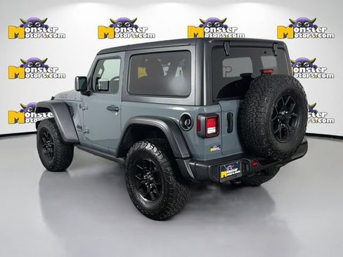 Used 2024 Jeep Wrangler Sport AWD/4WD image 7