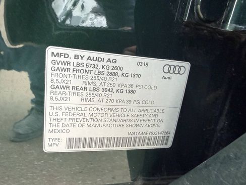 Used 2018 Audi SQ5 Premium Plus w/ S Sport Package AWD/4WD image 33