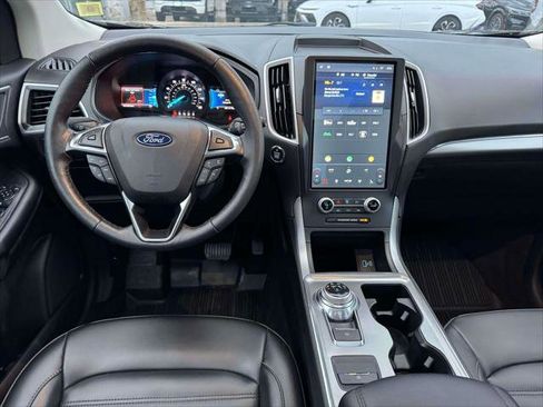 Used 2022 Ford Edge SEL w/ Convenience Package AWD/4WD image 17