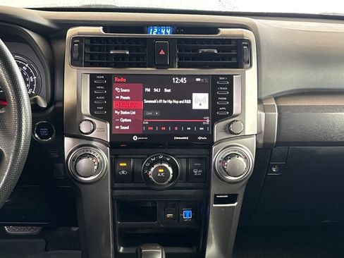 Used 2021 Toyota 4Runner SR5 Premium w/ Moonroof Package RWD image 35
