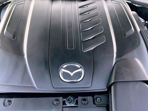 Certified 2024 MAZDA CX-90 3.3 Turbo w/ Premium Package image 33