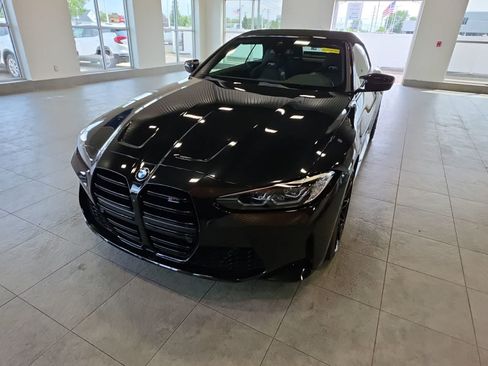 Used 2022 BMW M4 xDrive Competition w/ Parking Assistance Package AWD/4WD image 2