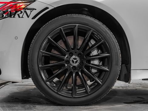 Used 2024 Mercedes-Benz S 580e 4MATIC Sedan image 18