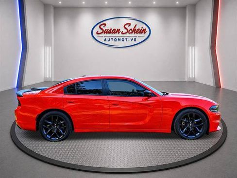 Used 2021 Dodge Charger SXT w/ Blacktop Package RWD image 6