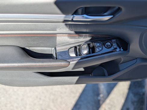 Used 2023 Nissan Altima 2.5 SR image 27