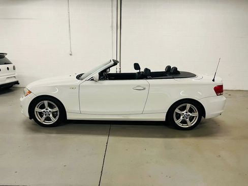 Used 2013 BMW 128i Convertible image 4