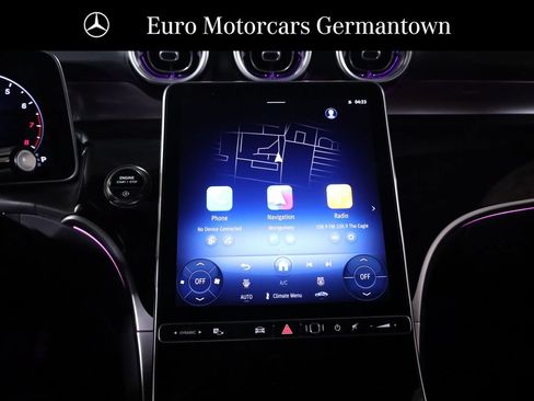 Used 2026 Mercedes-Benz GLC 300 4MATIC image 25