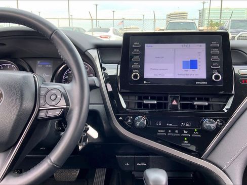 Used 2023 Toyota Camry SE FWD image 7