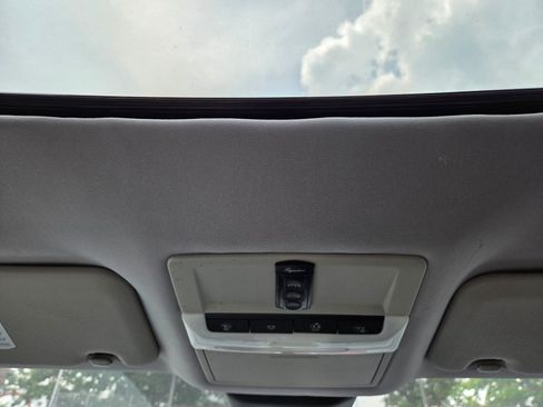 Used 2021 Nissan Sentra SR FWD image 10