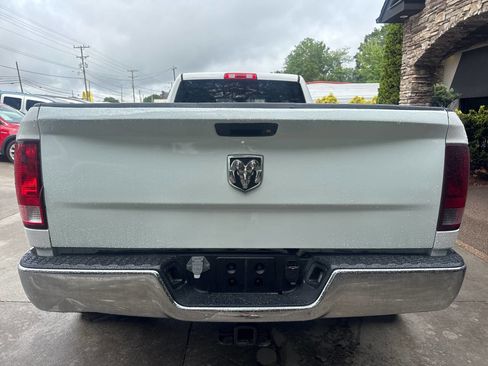 Used 2014 RAM 3500 Tradesman w/ Chrome Appearance Group AWD/4WD image 4