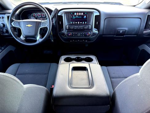 Used 2018 Chevrolet Silverado 1500 LT w/ All Star Edition image 18