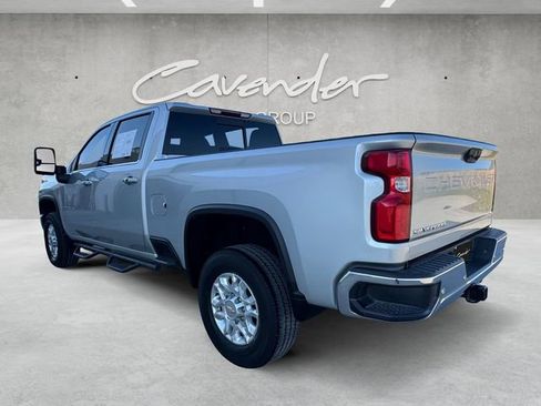 Used 2021 Chevrolet Silverado 2500 LTZ w/ LTZ Plus Package image 14