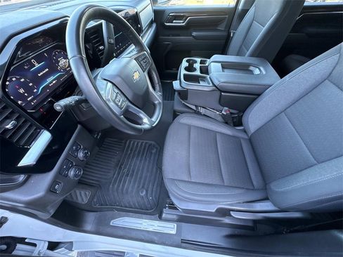 Used 2024 Chevrolet Silverado 2500 LT image 21