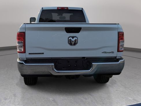 Used 2024 RAM 3500 Big Horn AWD/4WD image 6