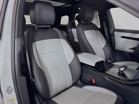 New 2026 Land Rover Range Rover Evoque Dynamic SE image 25