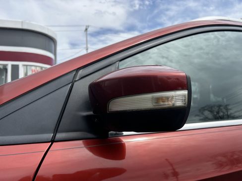 Used 2015 Ford Escape Titanium image 9