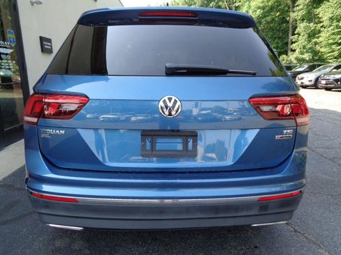 Used 2018 Volkswagen Tiguan SEL AWD/4WD image 6