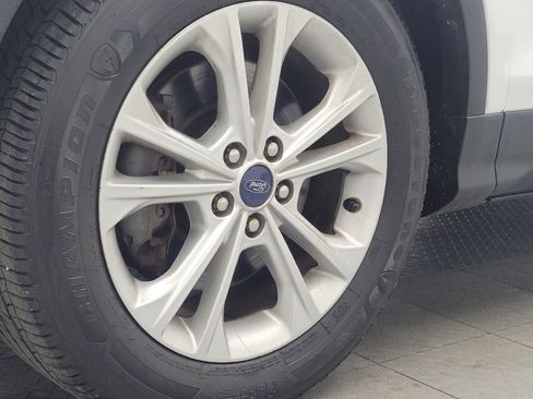 Used 2017 Ford Escape SE AWD/4WD image 31