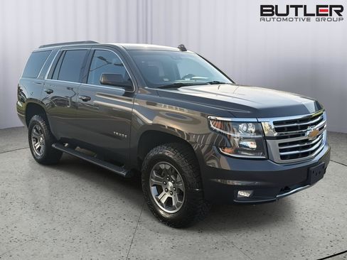 Used 2018 Chevrolet Tahoe LT w/ Off-Road Package AWD/4WD image 8