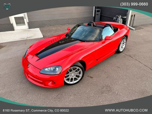 Used 2003 Dodge Viper SRT-10 image 3