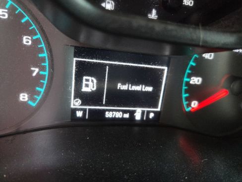 Used 2022 Chevrolet Colorado LT w/ Fleet Safety Package RWD image 27