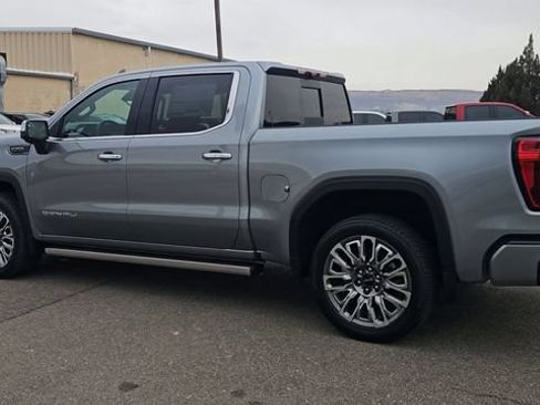 Used 2026 GMC Sierra 1500 Denali Ultimate AWD/4WD image 7
