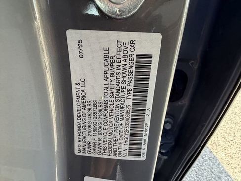 Used 2025 Honda Accord Sport image 32