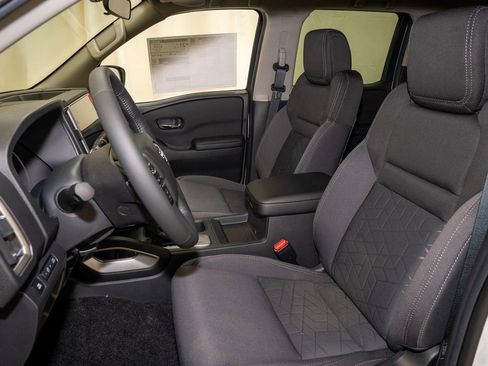 New 2026 Nissan Frontier SV w/ SV Convenience Package image 11