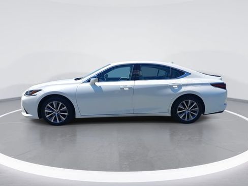 Used 2020 Lexus ES 350 w/ Accessory Package 2 FWD image 2