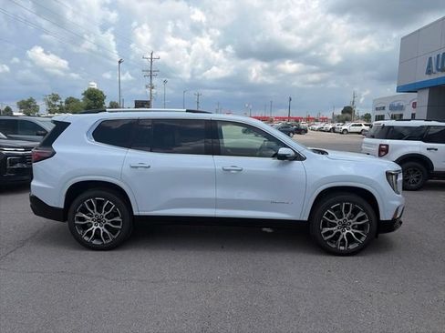 New 2026 GMC Acadia Denali Ultimate w/ LPO, Floor Liner Package AWD/4WD image 7