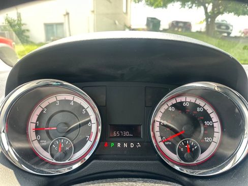 Used 2020 Dodge Grand Caravan SE FWD image 15