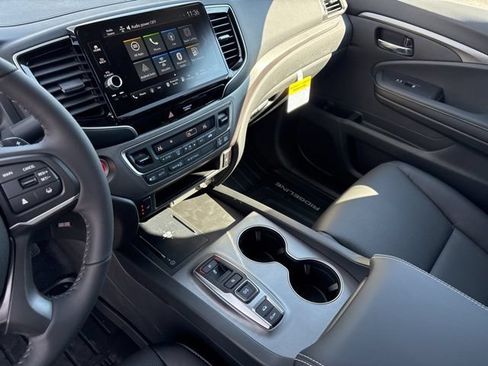 New 2026 Honda Ridgeline RTL image 15