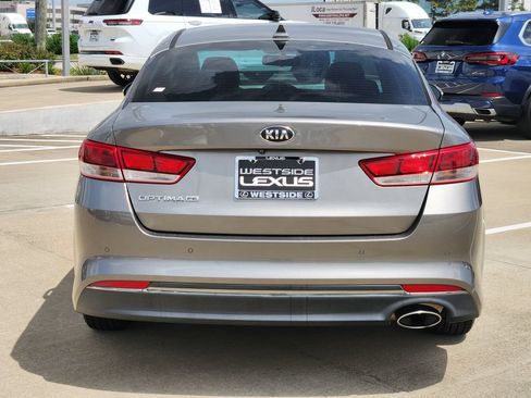 Used 2018 Kia Optima LX FWD image 6