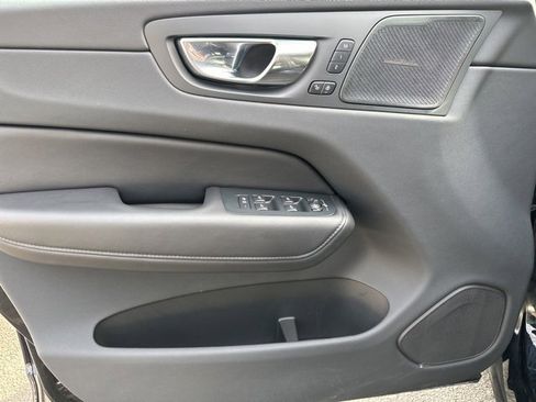 Certified 2023 Volvo XC60 B5 Plus image 16