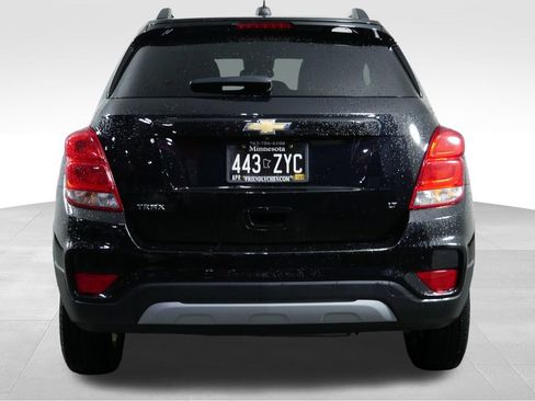 Used 2019 Chevrolet Trax LT w/ LT Convenience Package FWD image 9