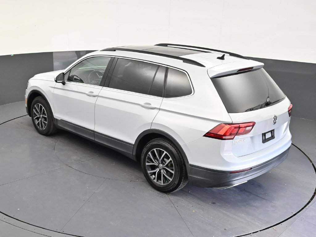 Used 2019 Volkswagen Tiguan SE w/ Panoramic Sunroof Package FWD image 13