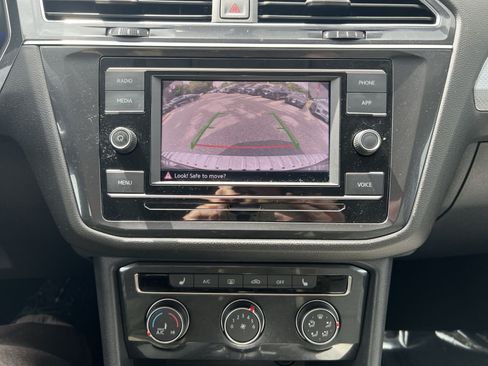 Used 2023 Volkswagen Tiguan S AWD/4WD image 18