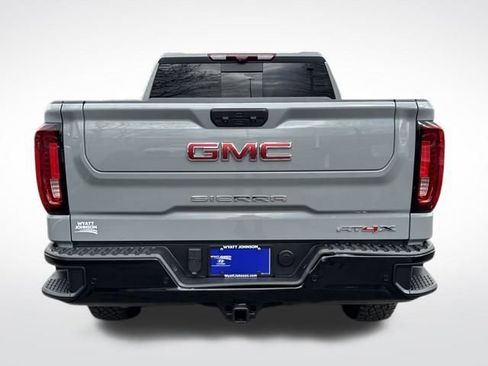 Used 2024 GMC Sierra 1500 AT4X image 4