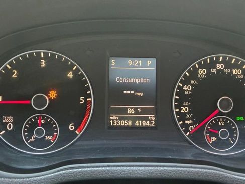 Used 2012 Volkswagen Passat TDI SEL Premium image 14