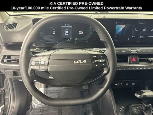 Certified 2025 Kia K4 LX image 10
