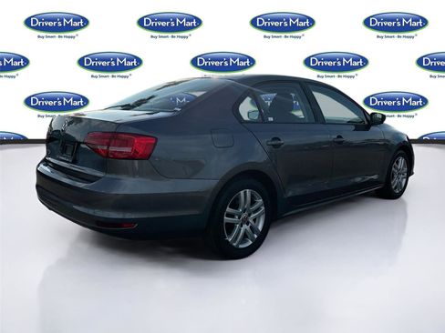 Used 2015 Volkswagen Jetta S w/ Welcome Package image 8