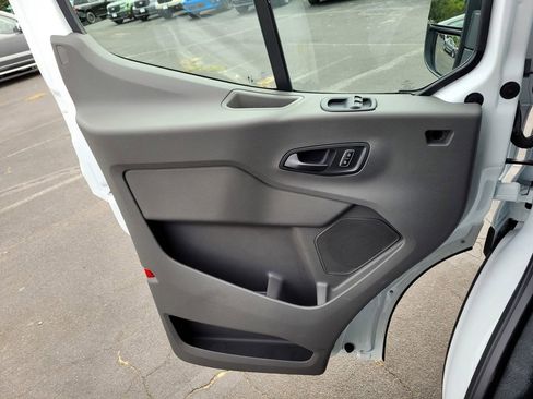 New 2025 Ford Transit 150 Low Roof image 36