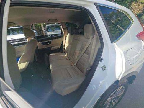 Used 2019 Honda CR-V LX image 8
