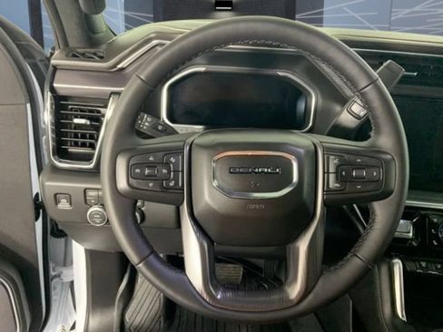 Used 2026 GMC Sierra 3500 Denali Ultimate AWD/4WD image 34