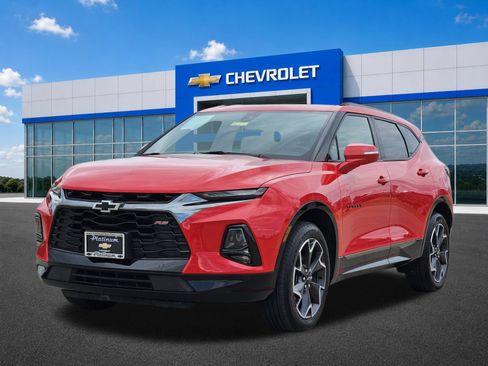 Certified 2022 Chevrolet Blazer RS w/ Enhanced Convenience Package FWD image 2