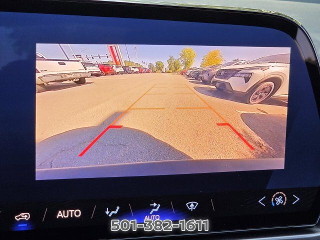 Used 2025 Chevrolet Equinox EV LT FWD image 23