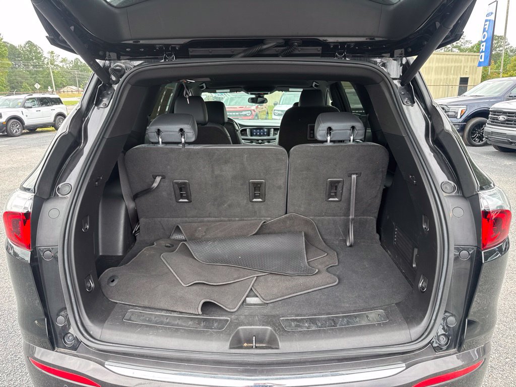 Used 2023 Buick Enclave Essence FWD image 38