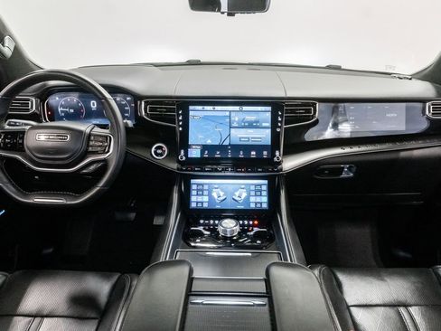 Certified 2024 Jeep Grand Wagoneer Series II w/ Quick Order Packagew 28T AWD/4WD image 32